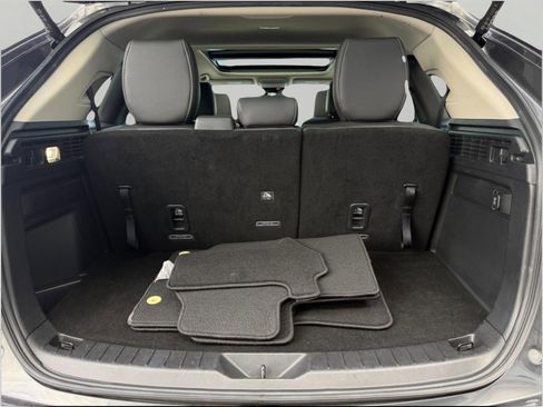 Used 2024 MAZDA CX-90 3.3 Turbo w/ Premium Package image 15