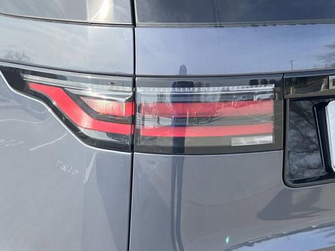 New 2026 Land Rover Discovery Dynamic SE AWD/4WD image 32