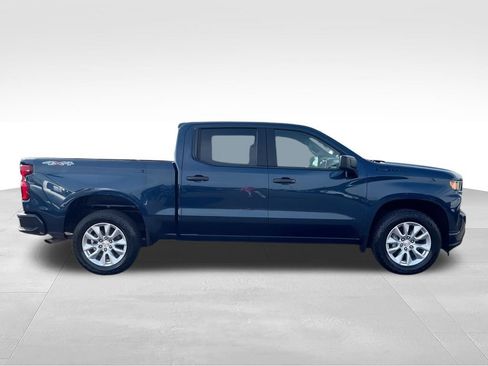 Used 2021 Chevrolet Silverado 1500 Custom w/ LPO, Dark Essentials Package AWD/4WD image 9