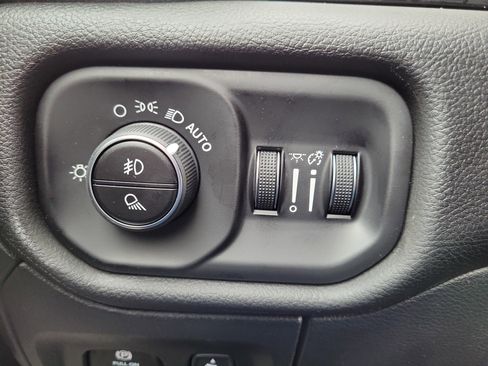 New 2026 RAM 1500 Laramie w/ Night Edition image 27