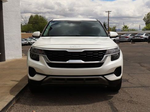Used 2023 Kia Seltos LX AWD/4WD image 16