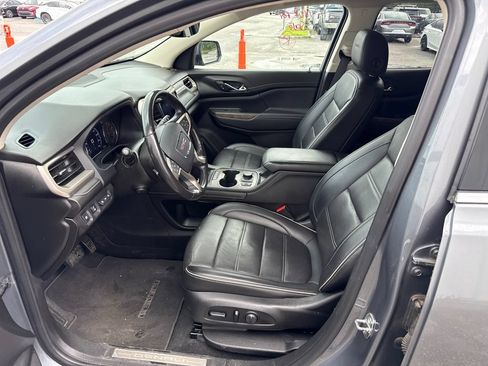 Used 2021 GMC Acadia Denali w/ Denali Ultimate Package AWD/4WD image 10