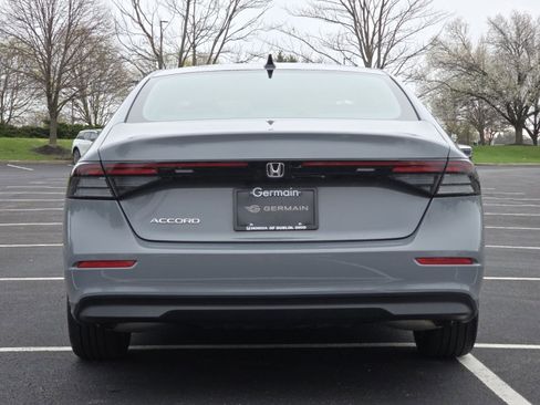 Certified 2025 Honda Accord SE image 18