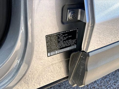 Used 2023 Volkswagen Taos S image 33