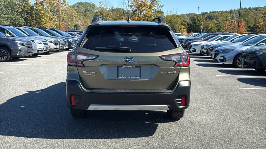 Used 2021 Subaru Outback Limited AWD/4WD image 5
