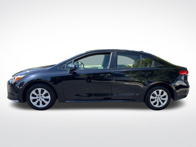 Certified 2026 Toyota Corolla LE FWD image 3