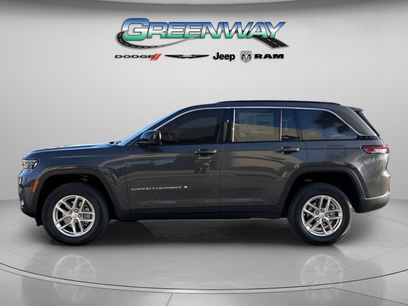 New 2025 Jeep Grand Cherokee Laredo
