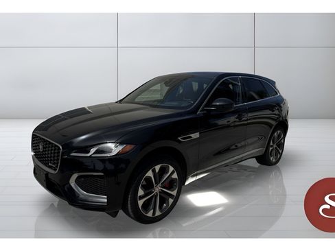 Used 2023 Jaguar F-PACE R-Dynamic S AWD/4WD image 1