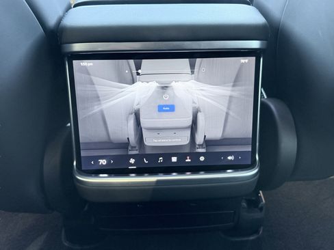 Used 2024 Tesla Model X Long Range image 59