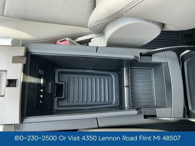 Used 2013 Ford Edge SEL FWD image 29
