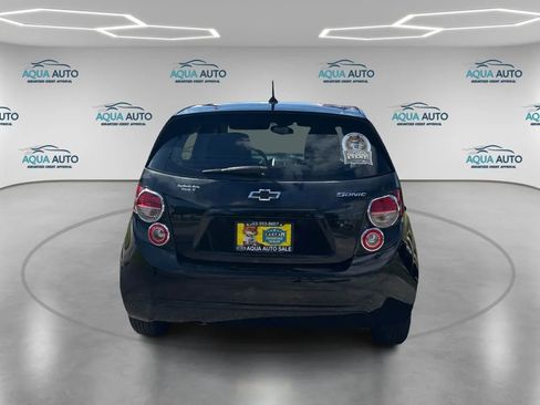 Used 2012 Chevrolet Sonic LS image 6