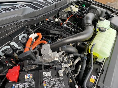 New 2025 Ford F150 XLT w/ Equipment Group 302A MID image 78