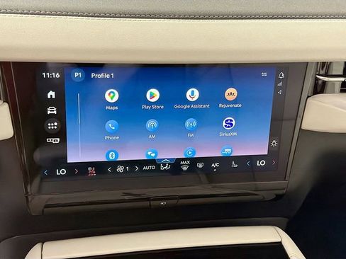 New 2026 Lincoln Navigator Reserve AWD/4WD image 16
