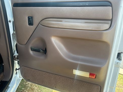 Used 1997 Ford F350 4x4 Crew Cab image 14