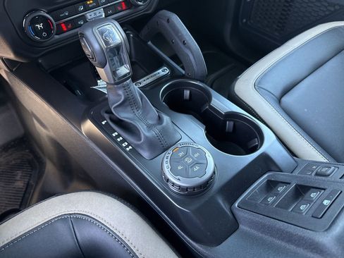 New 2025 Ford Bronco Big Bend w/ Black Diamond Package AWD/4WD image 28