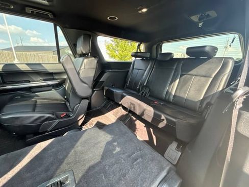 Used 2021 Ford Expedition Max XLT AWD/4WD image 28