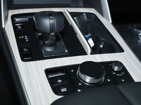 Certified 2025 MAZDA CX-70 Plug-In Hybrid w/ Premium Pkg image 40