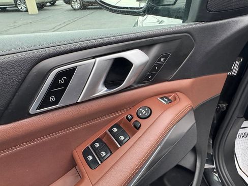 Used 2019 BMW X5 xDrive40i w/ Convenience Package image 17