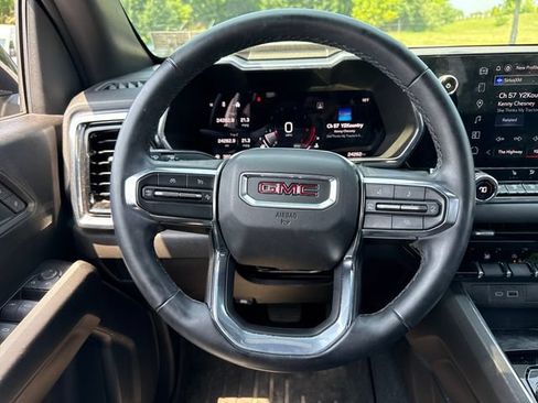 Used 2024 GMC Canyon Elevation w/ Elevation Premium Package AWD/4WD image 23