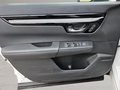 Used 2024 Honda CR-V Sport Touring image 17