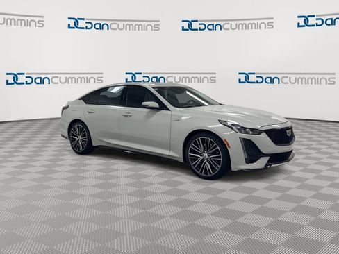 Used 2021 Cadillac CT5 V w/ Premium Package AWD/4WD image 2