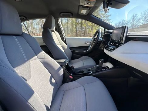 Used 2020 Toyota Corolla SE image 18