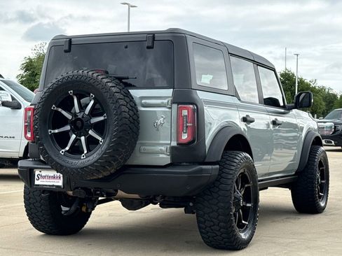 Used 2022 Ford Bronco Badlands image 8