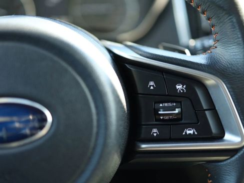 Used 2019 Subaru Crosstrek 2.0i Limited w/ Moonroof Package w/Navigation image 21