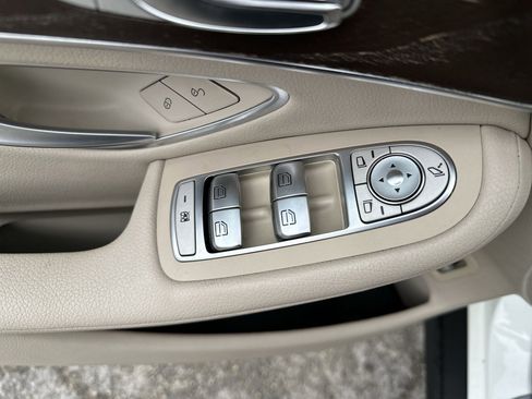 Used 2019 Mercedes-Benz GLC 300 image 15