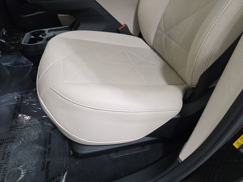 Certified 2025 BMW iX xDrive50 AWD/4WD image 26
