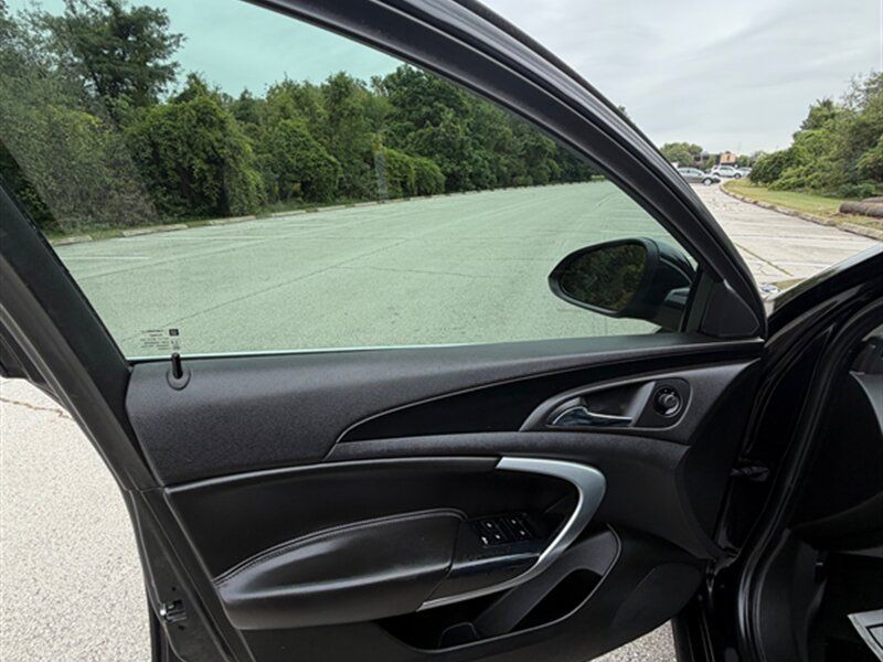 Used 2012 Buick Regal Leather FWD image 21