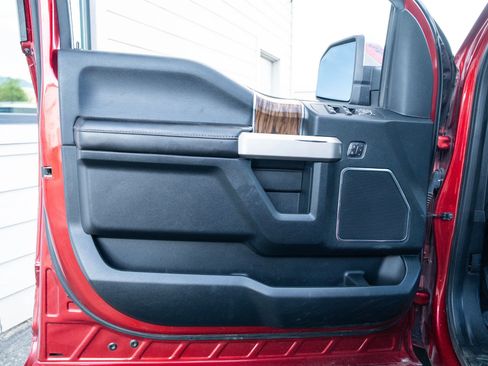 Used 2019 Ford F150 Lariat AWD/4WD image 22