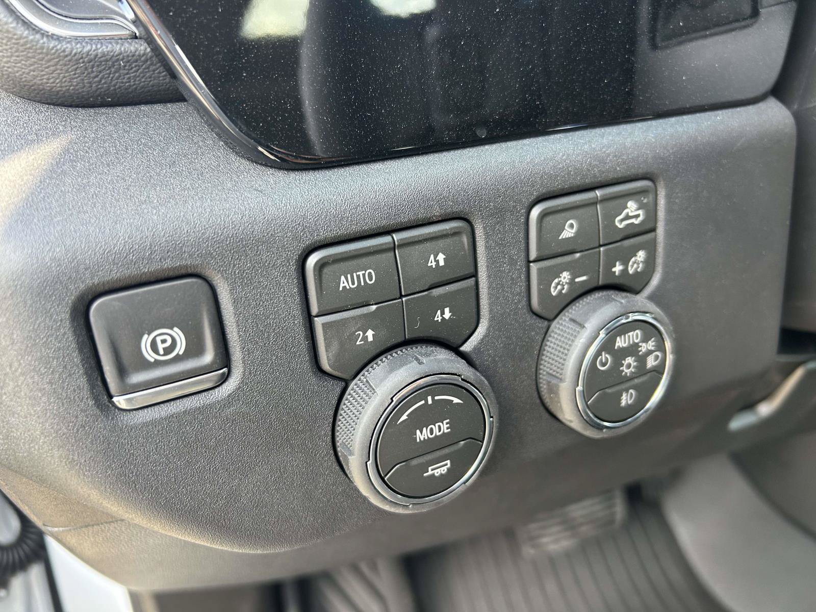 New 2026 Chevrolet Silverado 1500 RST w/ RST All Star Premium Package AWD/4WD image 19