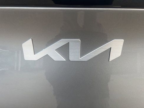 Used 2023 Kia Sportage LX image 31