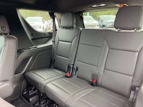 Used 2022 Chevrolet Tahoe Z71 w/ Luxury Package image 36