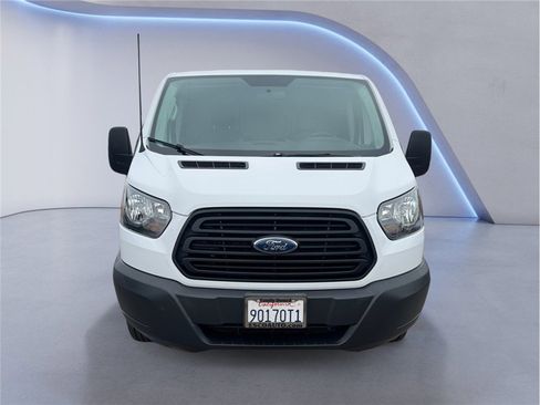 Used 2015 Ford Transit 250 130 Low Roof image 2