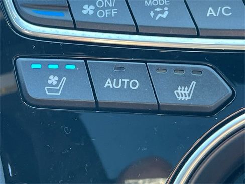 Used 2025 Acura RDX A-Spec image 31