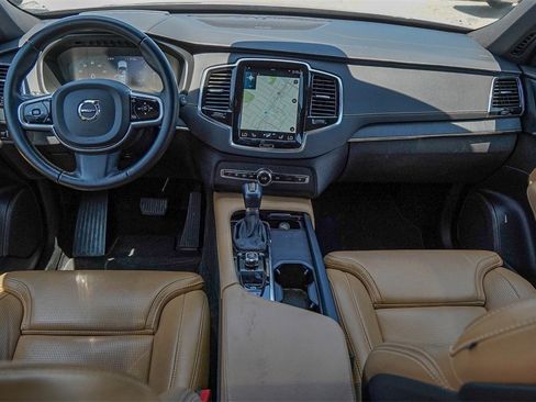 Used 2022 Volvo XC90 T6 Inscription image 26