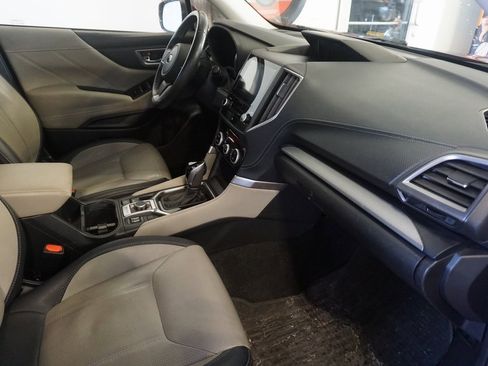 Used 2020 Subaru Forester Limited image 22