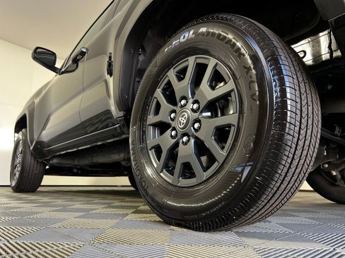 Certified 2025 Toyota 4Runner SR5 image 24