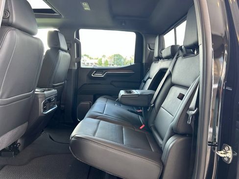 Used 2026 GMC Sierra 1500 Denali w/ Technology Package AWD/4WD image 9