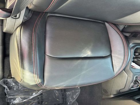 Used 2023 Jeep Gladiator Rubicon w/ LED Lighting Group image 19