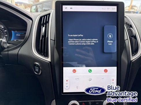 Certified 2024 Ford Edge SE image 21