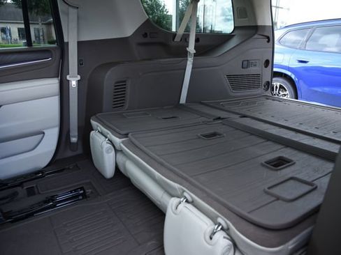 Used 2023 GMC Yukon XL Denali w/ Max Trailering Package AWD/4WD image 26