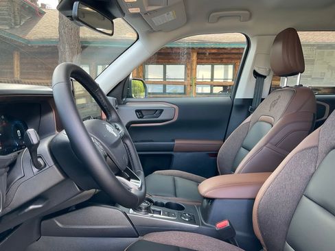 New 2025 Ford Bronco Sport Outer Banks image 56