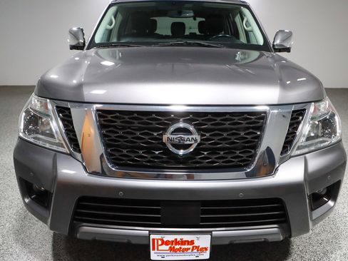 Used 2020 Nissan Armada SL w/ Premium Package image 4