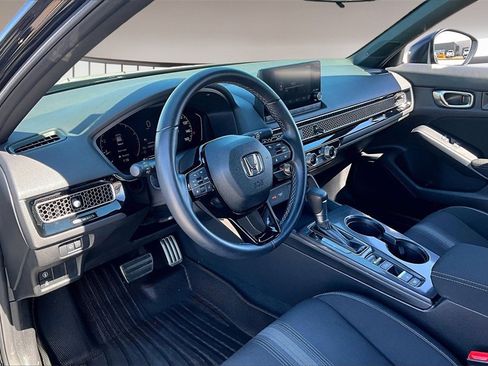 Used 2022 Honda Civic Sport image 13