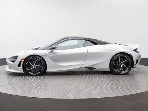 New 2027 McLaren 750S Spider RWD image 53