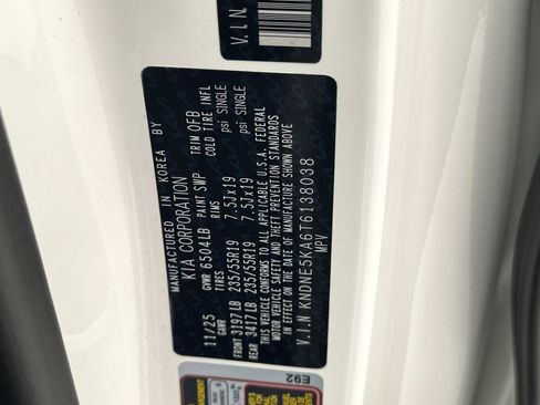 New 2026 Kia Carnival SX Prestige FWD image 33