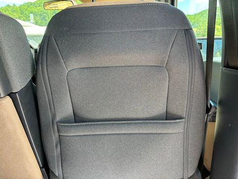 Used 2023 Ford F150 XLT image 35